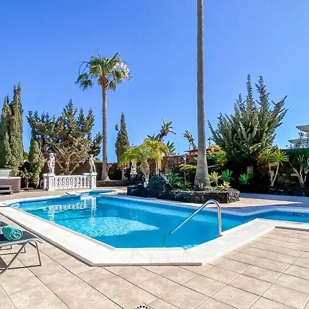 Autre Chose Villa *